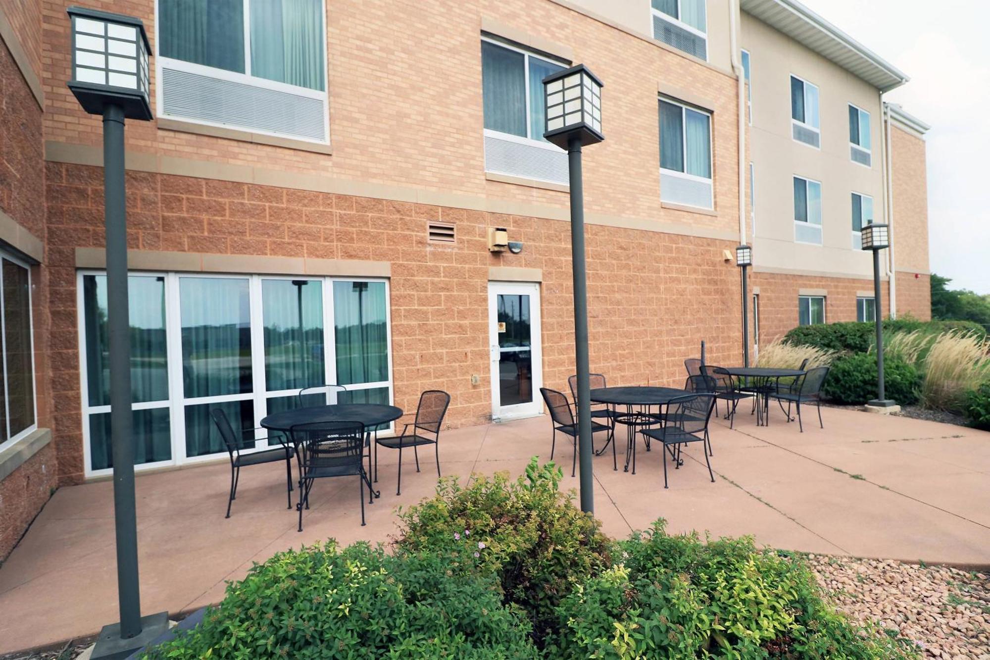 Fairfield Inn & Suites Des Moines Airport מראה חיצוני תמונה