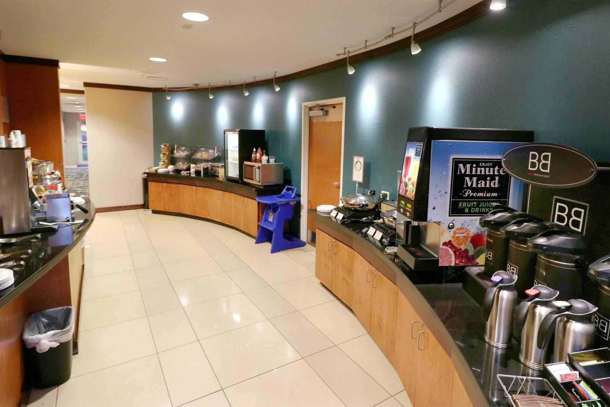 Fairfield Inn & Suites Des Moines Airport מראה חיצוני תמונה