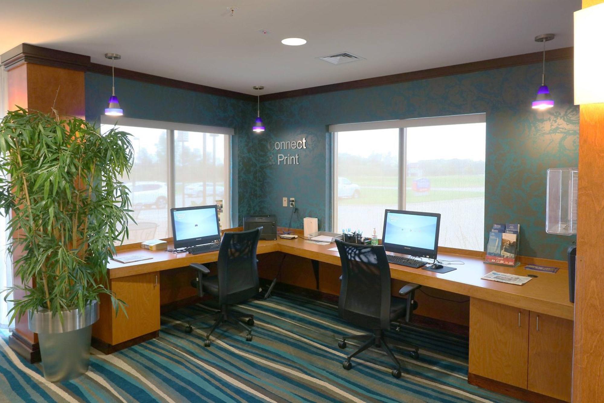 Fairfield Inn & Suites Des Moines Airport מראה חיצוני תמונה
