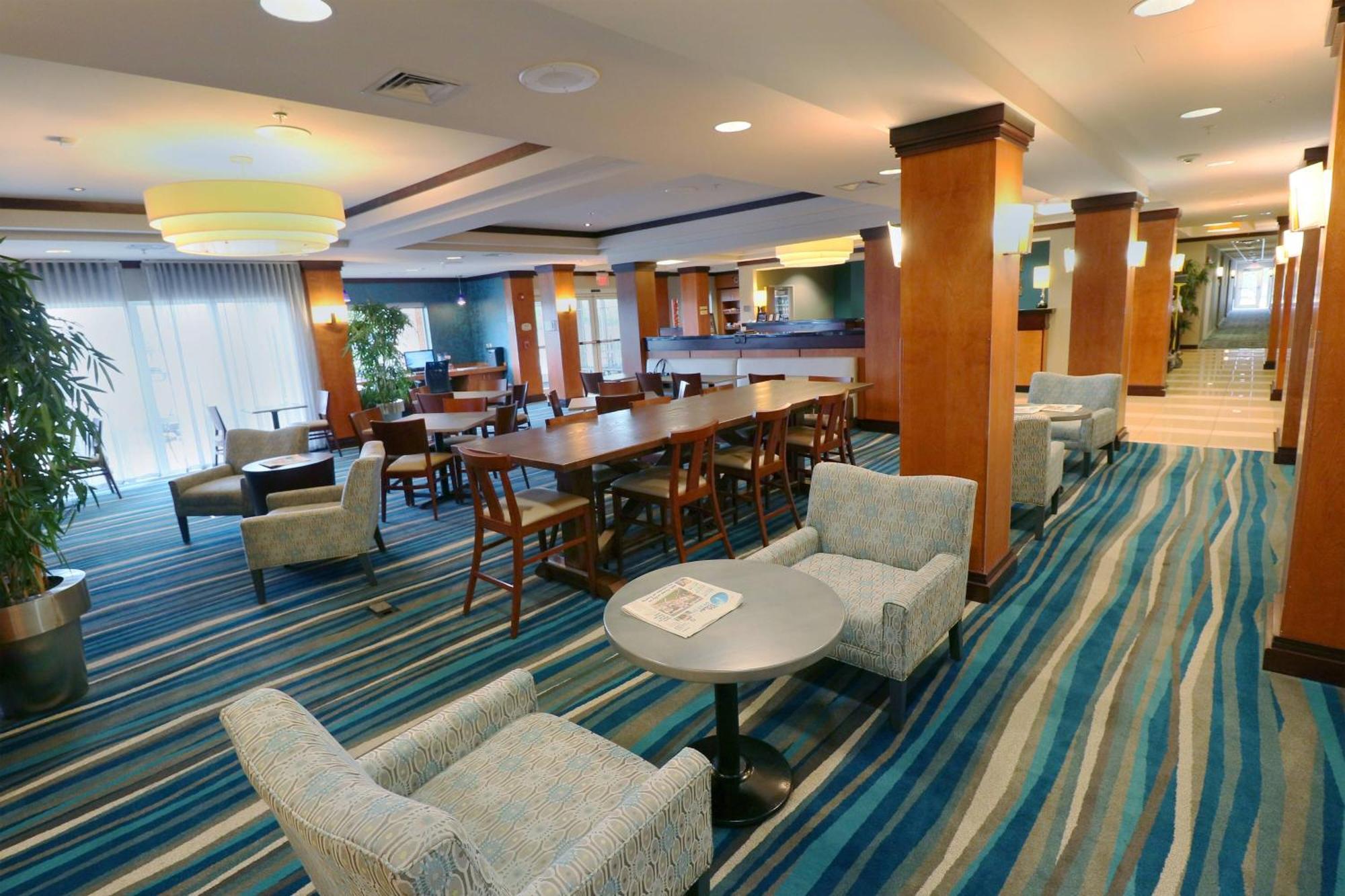 Fairfield Inn & Suites Des Moines Airport מראה חיצוני תמונה
