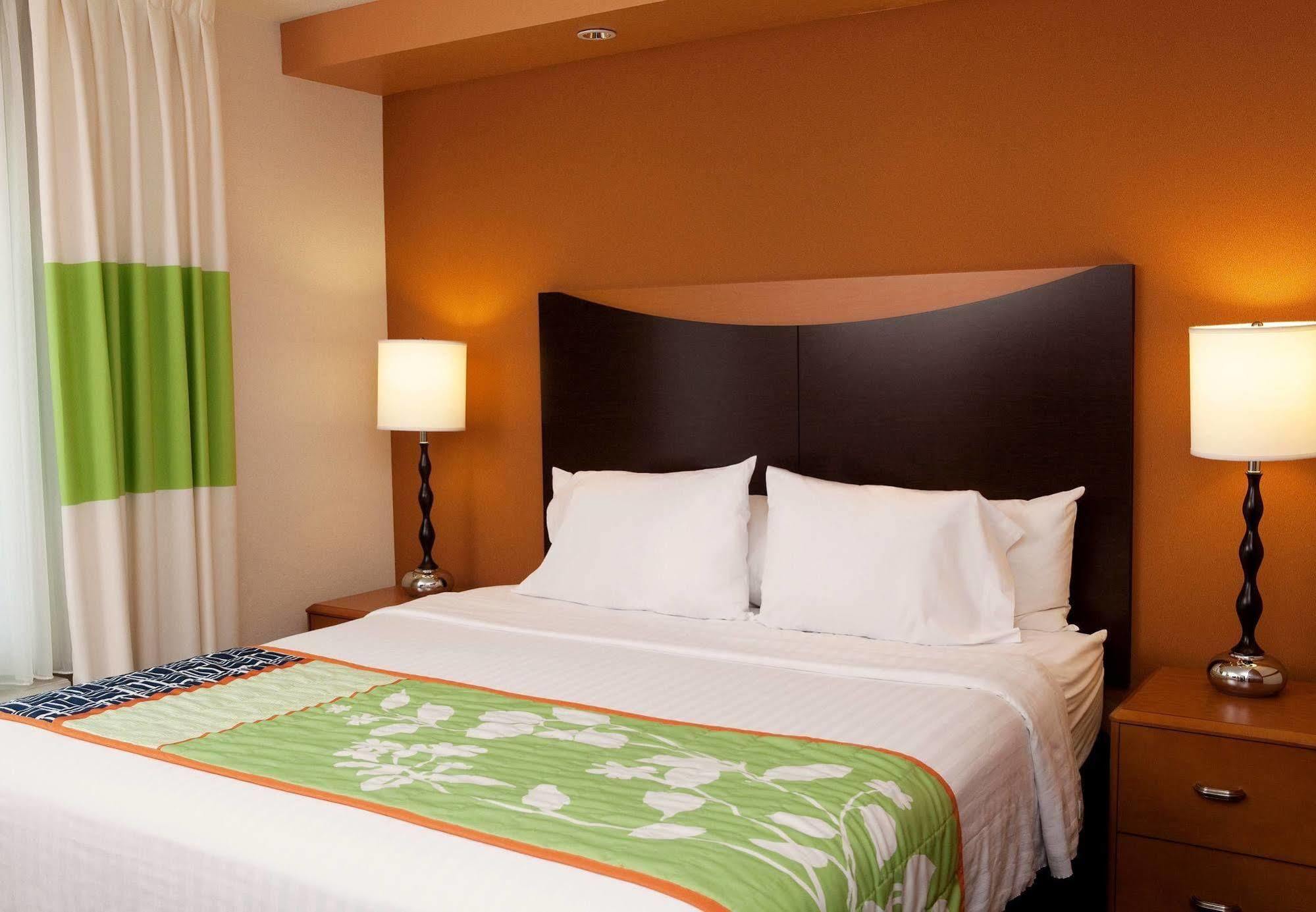 Fairfield Inn & Suites Des Moines Airport מראה חיצוני תמונה